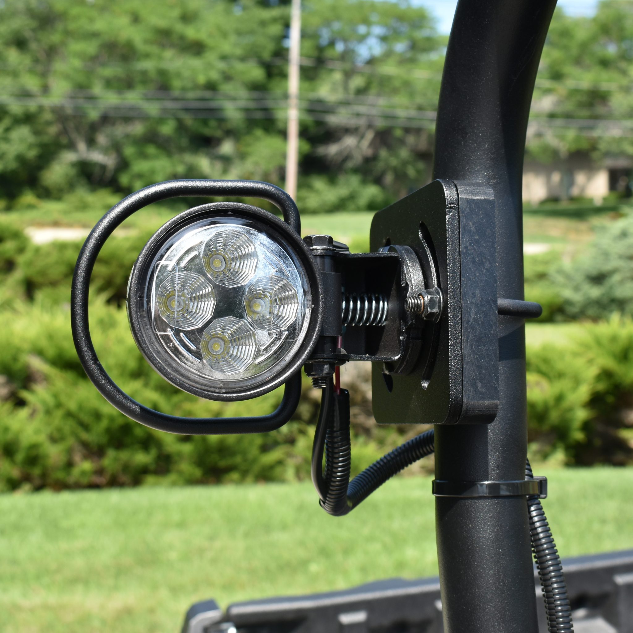 Round ROPS-Mount Directional Work Lights - Image 9
